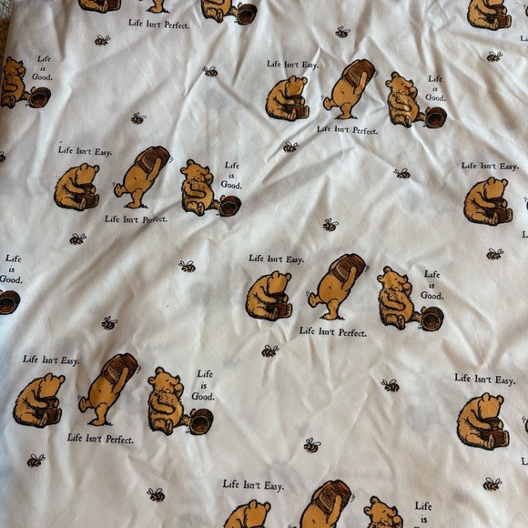 Disney Winnie the Pooh Sheet Set Berkshire Blanket Life is Good Twin Classic - Picture 3 of 7